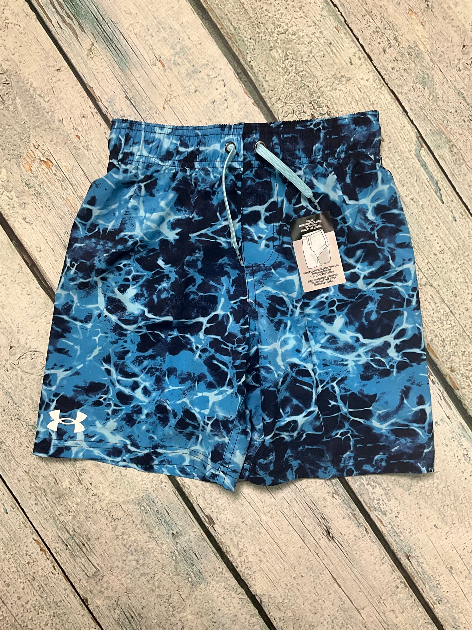 Water Print Short with Compression Short