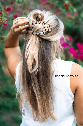 Blonde Tortoise Large Square Clip