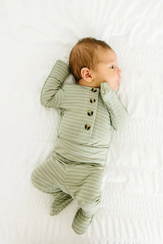 Carson Top & Bottom Set
