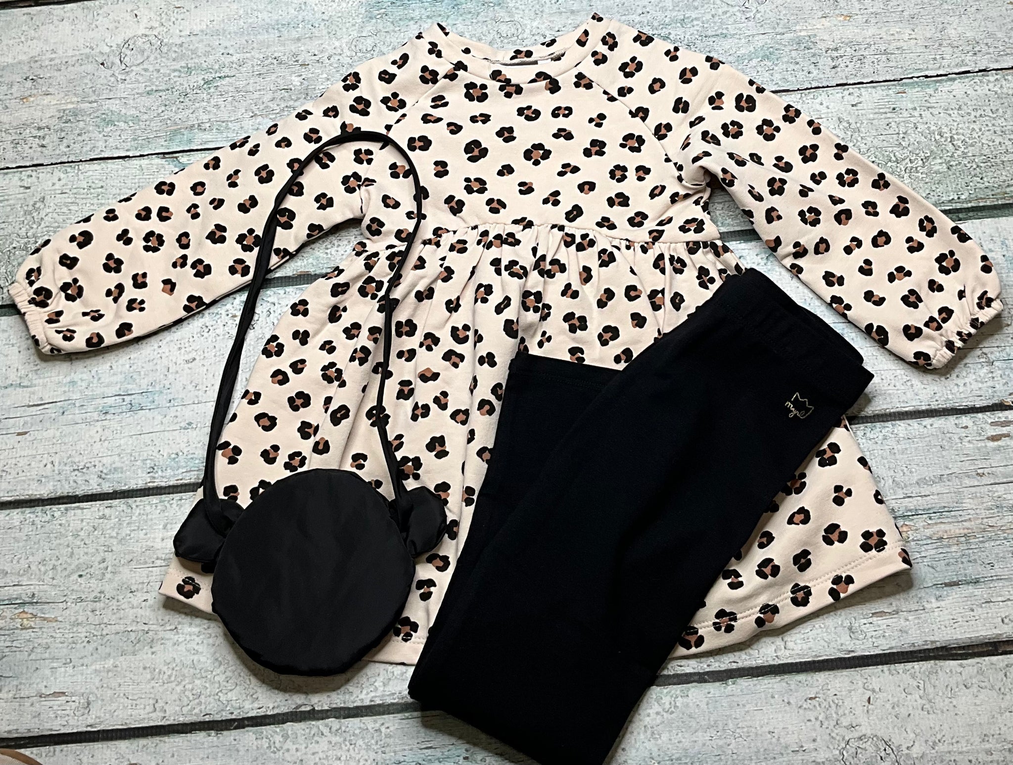 Flower print Fleece Dress with Purse