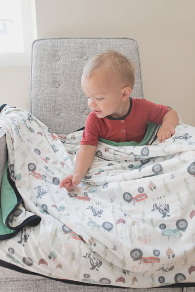 JO Jumbo Stretchy Quilt
